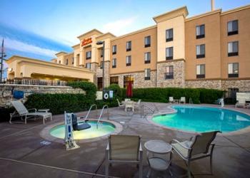 Hampton Inn & Suites, Roseville, CA - Image# 1